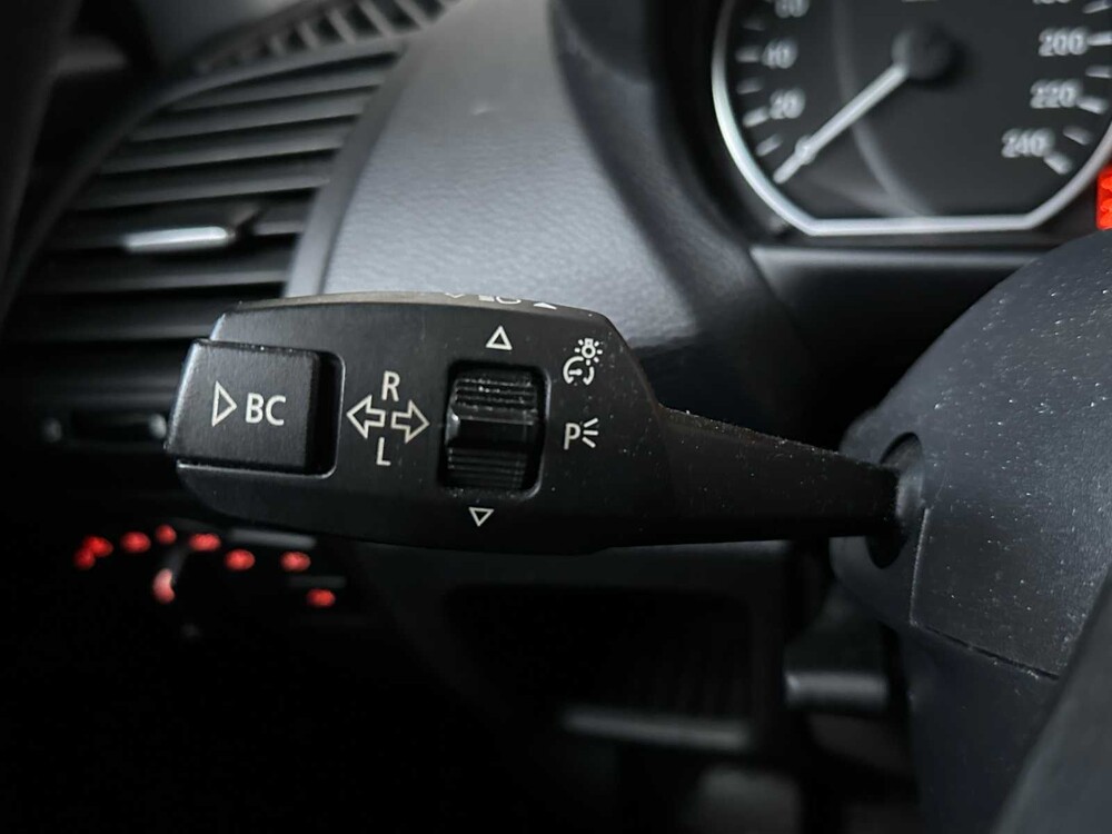 BMW 116i Business Line 1er 116PS 2007, 59-XN-VX