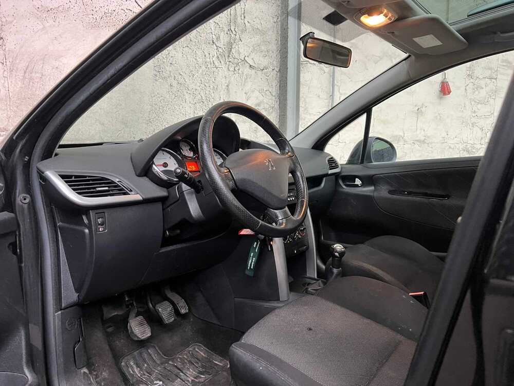 Peugeot 207 SW 1.6 VTi XS 120PS 2008, 70-ZR-PP