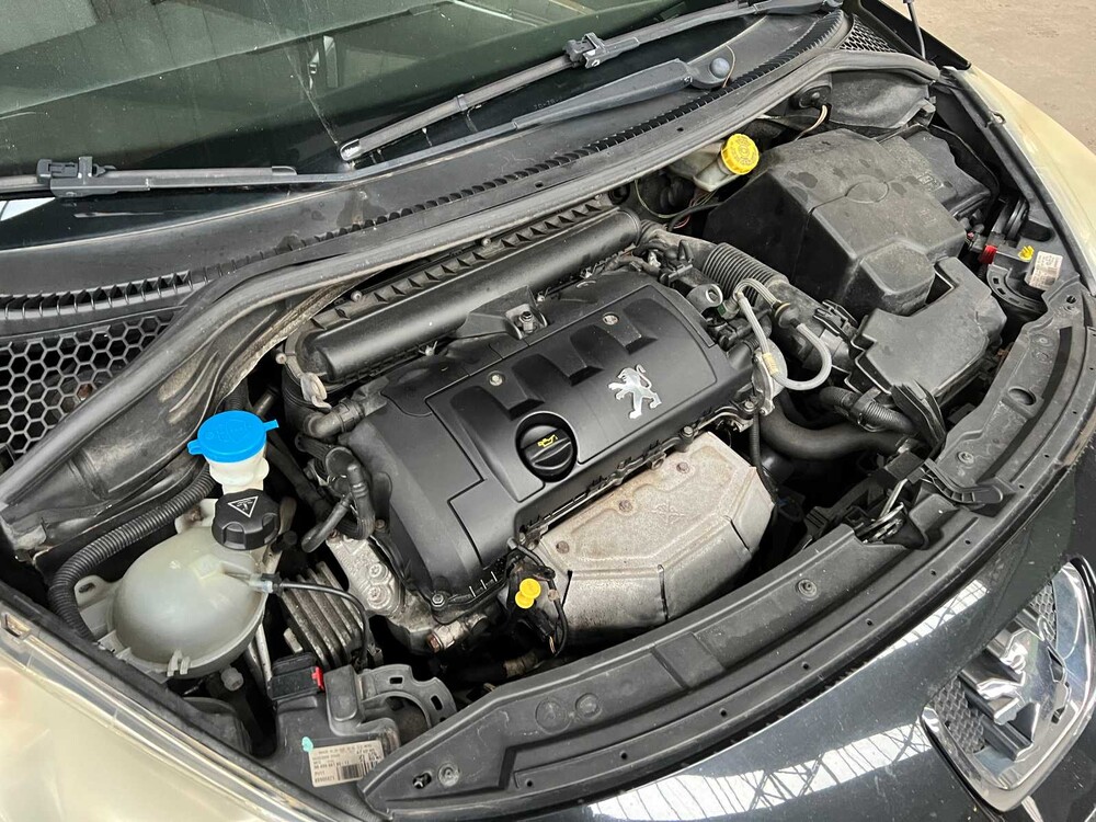 Peugeot 207 SW 1.6 VTi XS 120PS 2008, 70-ZR-PP