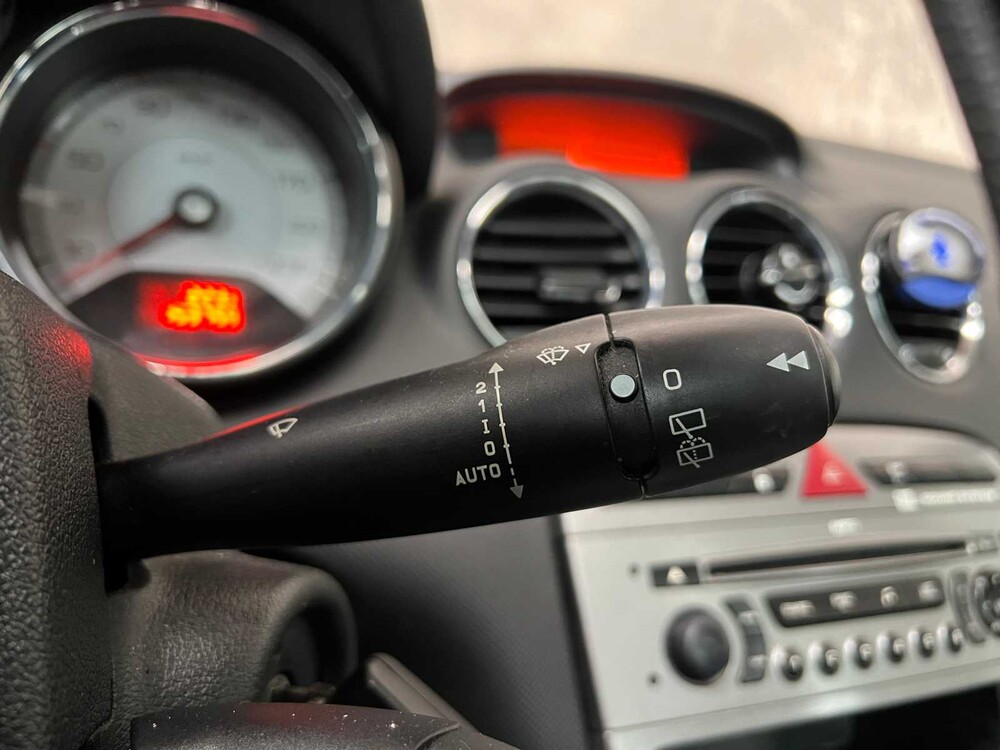 Peugeot 308 1.6 THP XT 140PS 2008, 18-HGZ-5