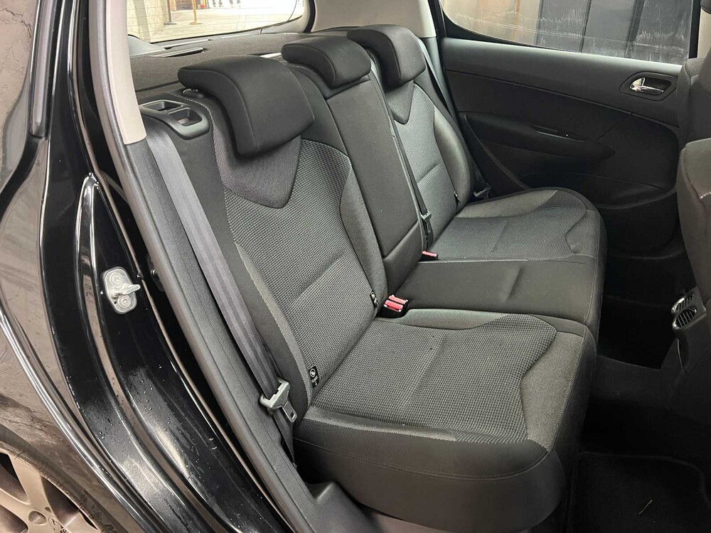 Peugeot 308 1.6 THP XT 140PS 2008, 18-HGZ-5