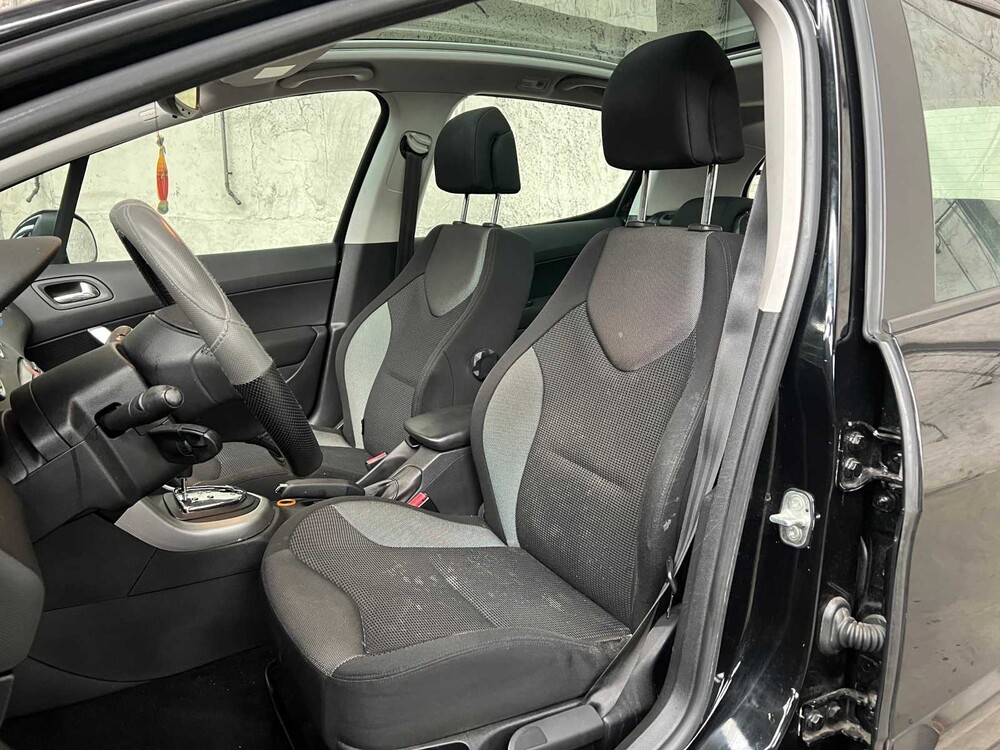 Peugeot 308 1.6 THP XT 140PS 2008, 18-HGZ-5