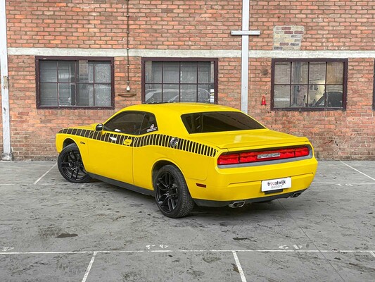 Dodge Challenger 5.7 V8 HEMI 372pk 2010