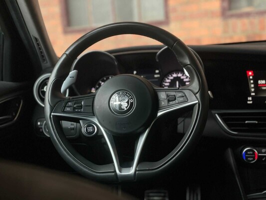 Alfa Romeo Giulia 2.2 Super 179hp 2017, RP-249-P