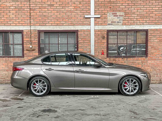 Alfa Romeo Giulia 2.2 Super 179hp 2017, RP-249-P