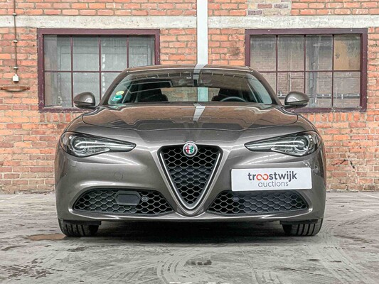 Alfa Romeo Giulia 2.2 Super 179hp 2017, RP-249-P