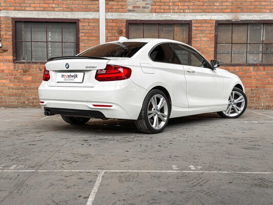 BMW 228i High Executive F22 245pk 2015 2-serie Coupe, H-545-VJ