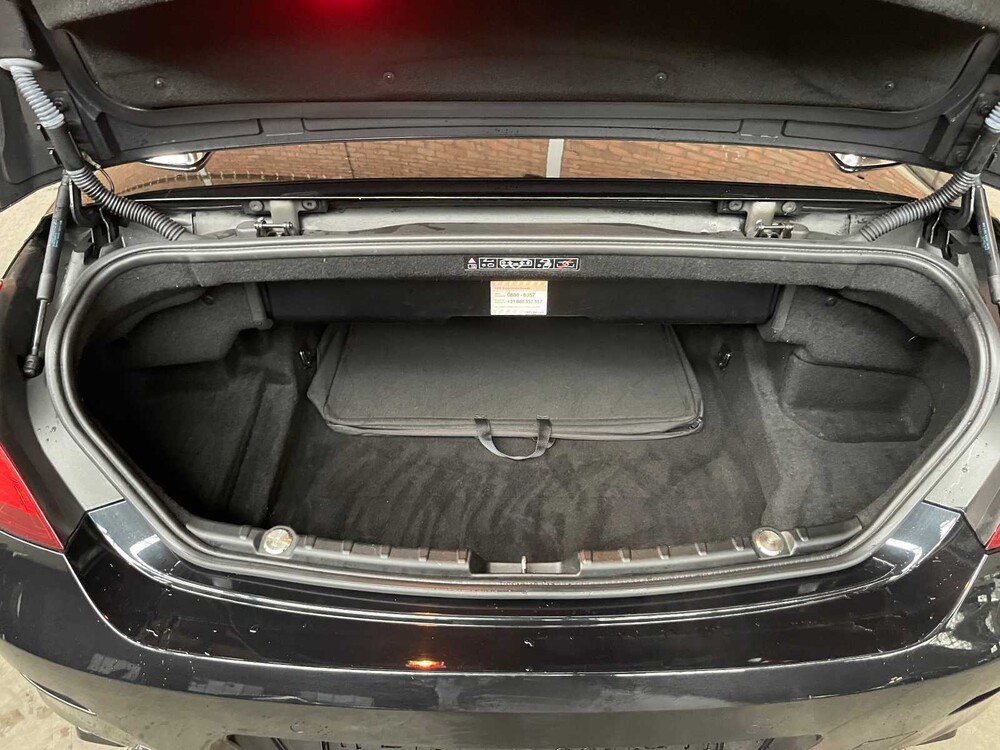 BMW 640i Cabriolet F12 320pk 2011 6-Serie