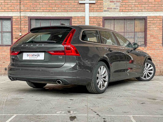 Volvo V90 2.0 T4 Momentum Pro 190pk 2019, G-197-LJ