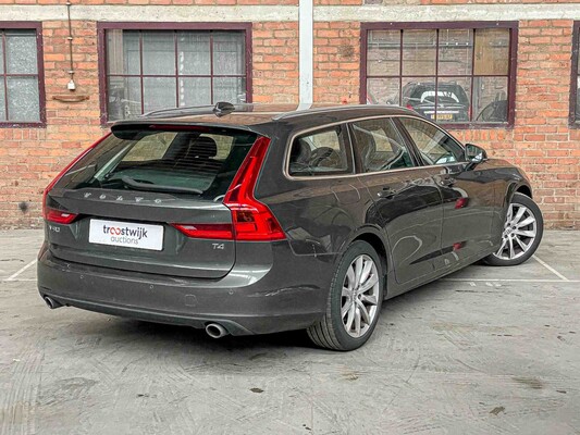 Volvo V90 2.0 T4 Momentum Pro 190pk 2019, G-197-LJ