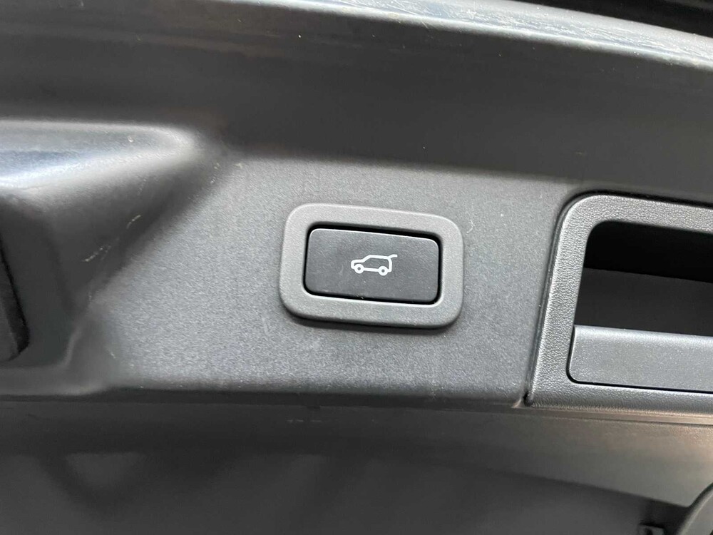 Land Rover Range Rover Velar 3.0 V6 AWD R-Dynamic D300 HSE 300pk 2017, G-331-RD