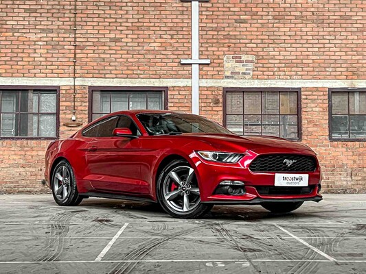 Ford Mustang 3.7 V6 300pk Coupé 2015