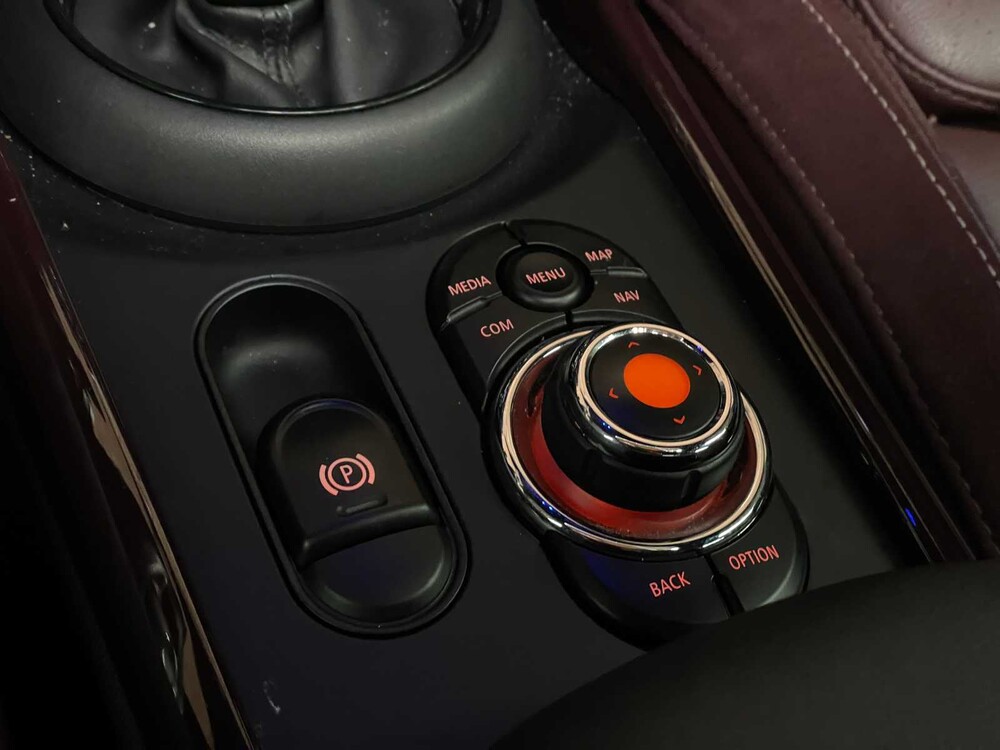 Mini Clubman 1.5 Cooper Business Edition 136pk 2019, ZJ-053-L