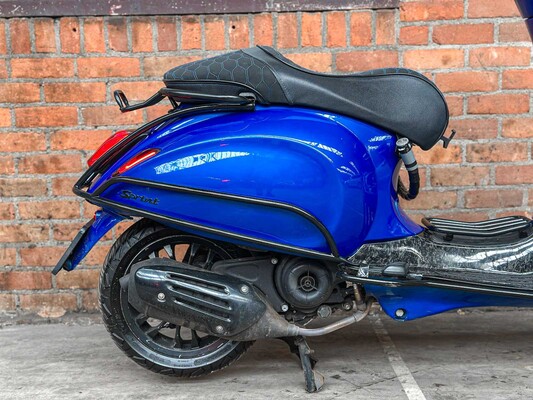 Piaggio Vespa Sprint 80cc 2018 (FULL OPTION), DRP-14-S Scooter Bromscooter