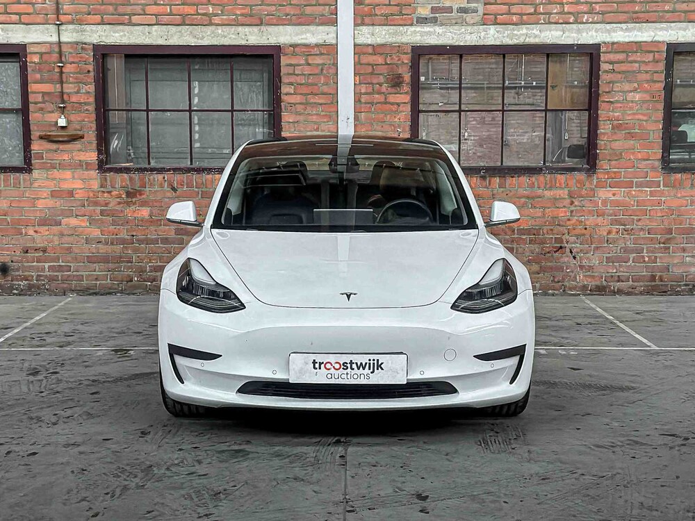 Tesla Model 3 Standard RWD Plus 60 kWh 238pk 2019, G-063-PJ