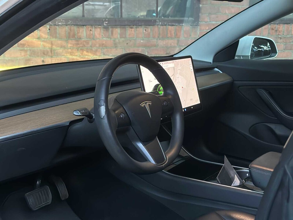 Tesla Model 3 Standard RWD Plus 60 kWh 238pk 2019, G-063-PJ