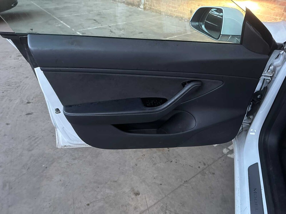 Tesla Model 3 Standard RWD Plus 60 kWh 238pk 2019, G-063-PJ