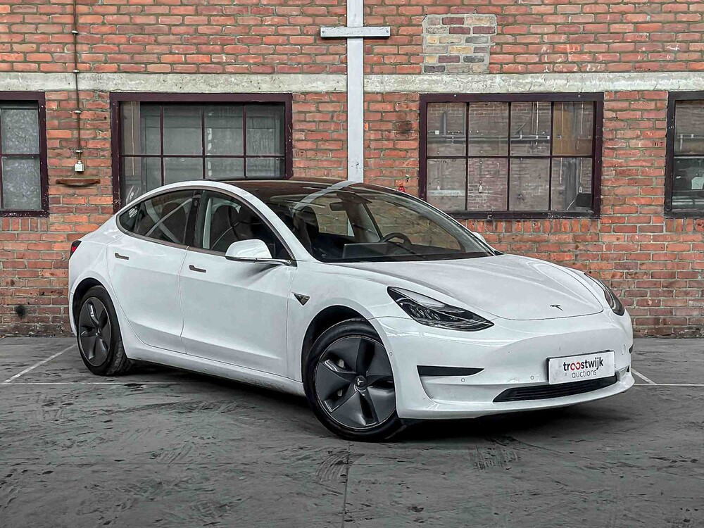 Tesla Model 3 Standard RWD Plus 60 kWh 238pk 2019, G-063-PJ