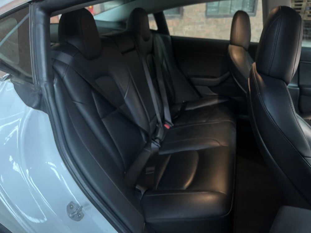 Tesla Model 3 Standard RWD Plus 60 kWh 238pk 2019, G-063-PJ