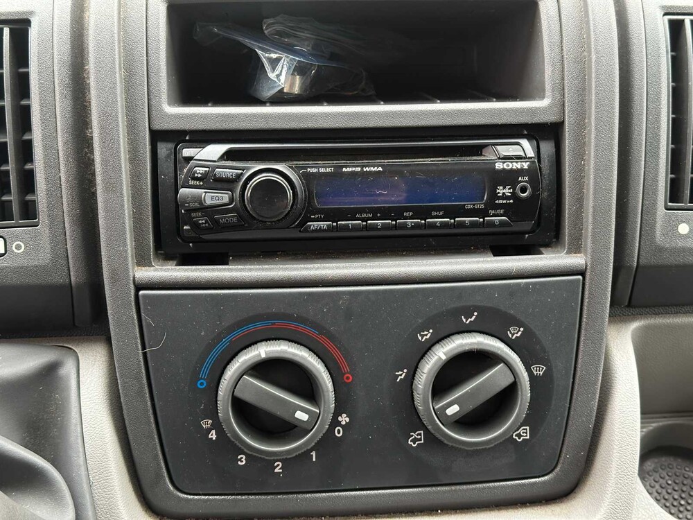 Peugeot Boxer 335 2.2 HDI L2H2 120PS 2010, 1-VGR-41