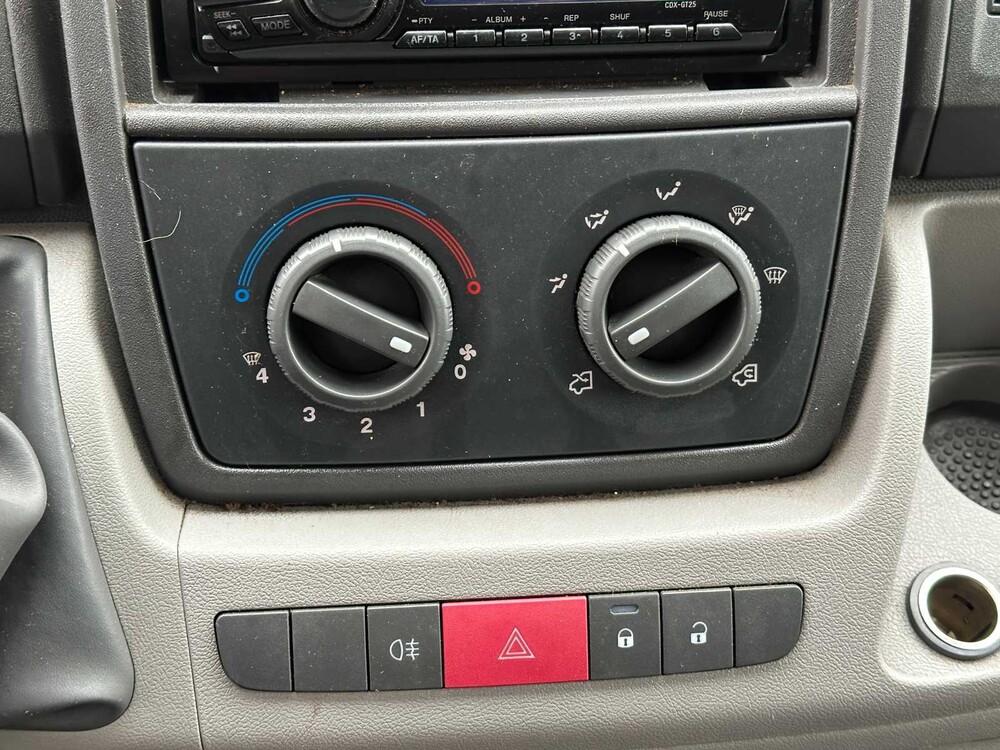 Peugeot Boxer 335 2.2 HDI L2H2 120PS 2010, 1-VGR-41