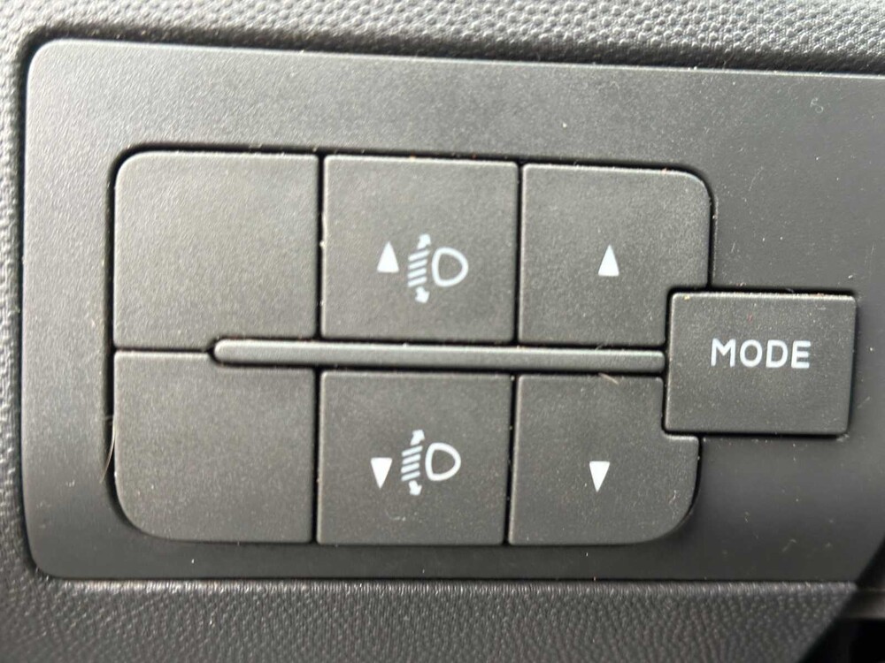 Peugeot Boxer 335 2.2 HDI L2H2 120PS 2010, 1-VGR-41