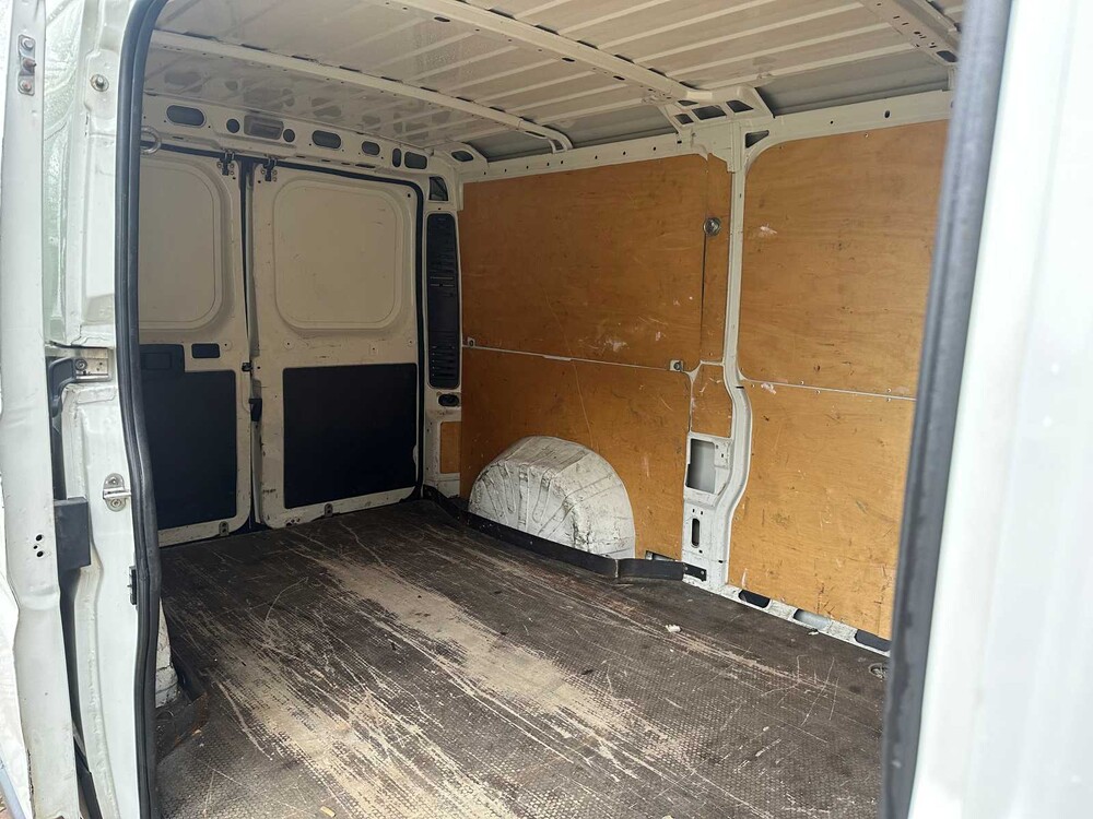 Peugeot Boxer 335 2.2 HDI L2H2 120PS 2010, 1-VGR-41