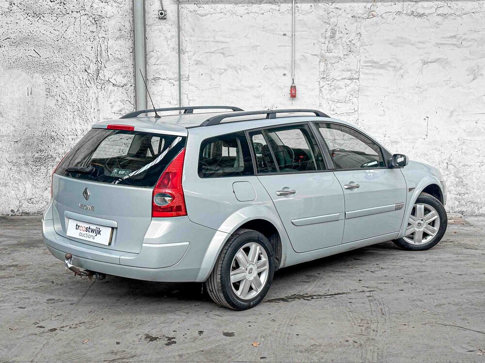 Renault Mégane Grand Tour 2.0-16V Dynam.Luxe 135PS 2005, 99-RV-ZB