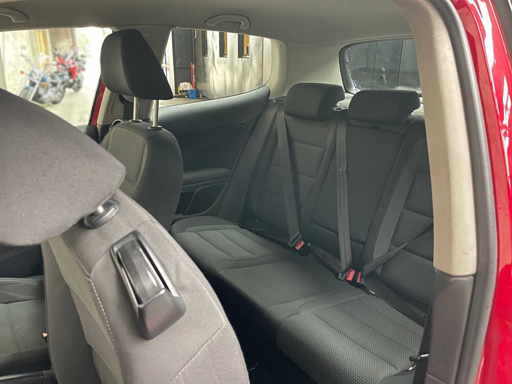 Volkswagen Golf 1.4 Trendline 80PS 2009, NJ-276-K