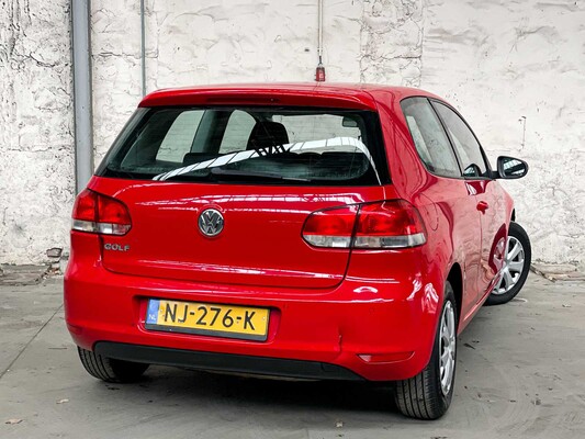 Volkswagen Golf 1.4 Trendline 80hp 2009, NJ-276-K