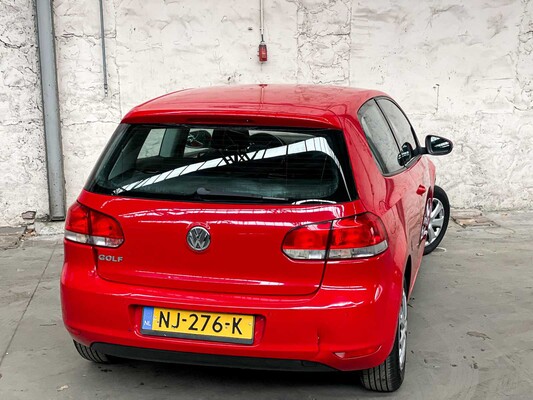 Volkswagen Golf 1.4 Trendline 80hp 2009, NJ-276-K