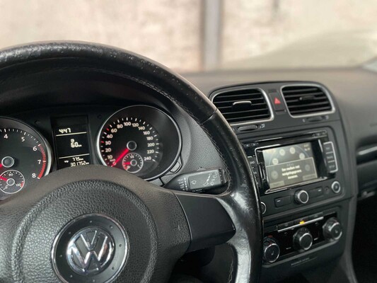 Volkswagen Golf 1.4 Trendline 80hp 2009, NJ-276-K