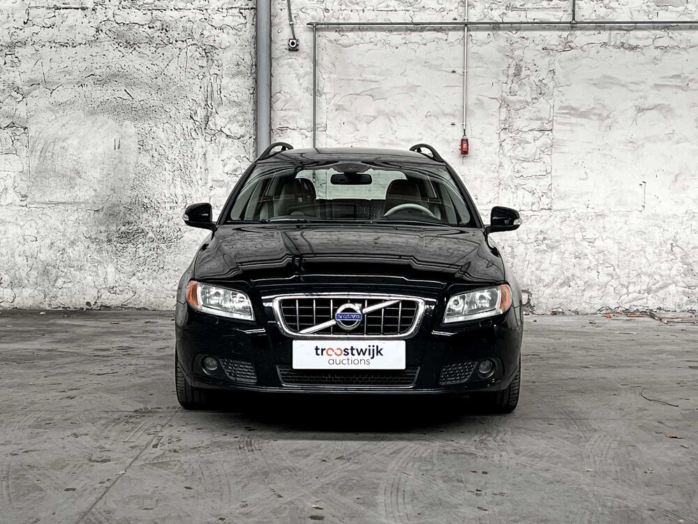 Volvo V70 3.0 T6 AWD Momentum 286PS 2007, X-718-KR