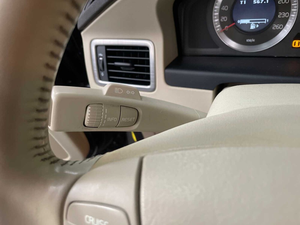 Volvo V70 3.0 T6 AWD Momentum 286PS 2007, X-718-KR