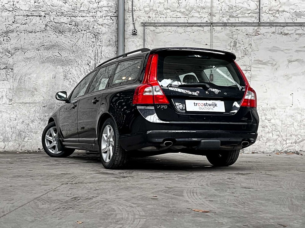 Volvo V70 3.0 T6 AWD Momentum 286PS 2007, X-718-KR