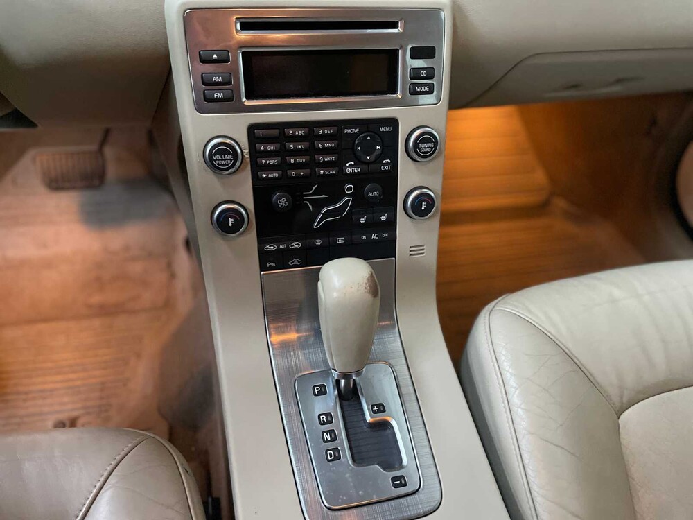 Volvo V70 3.0 T6 AWD Momentum 286PS 2007, X-718-KR