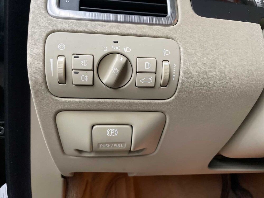 Volvo V70 3.0 T6 AWD Momentum 286PS 2007, X-718-KR