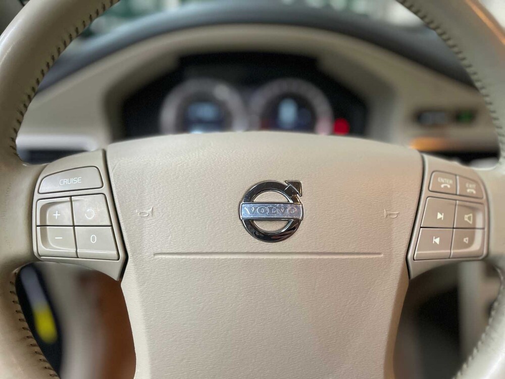 Volvo V70 3.0 T6 AWD Momentum 286PS 2007, X-718-KR