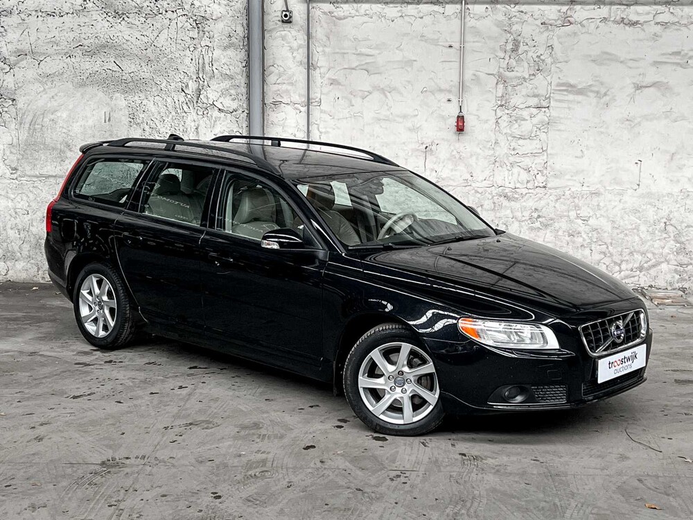 Volvo V70 3.0 T6 AWD Momentum 286PS 2007, X-718-KR