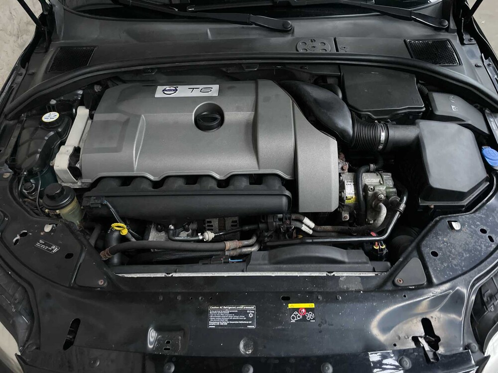 Volvo V70 3.0 T6 AWD Momentum 286PS 2007, X-718-KR