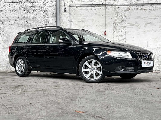 Volvo V70 3.0 T6 AWD Momentum 286hp 2007, X-718-KR