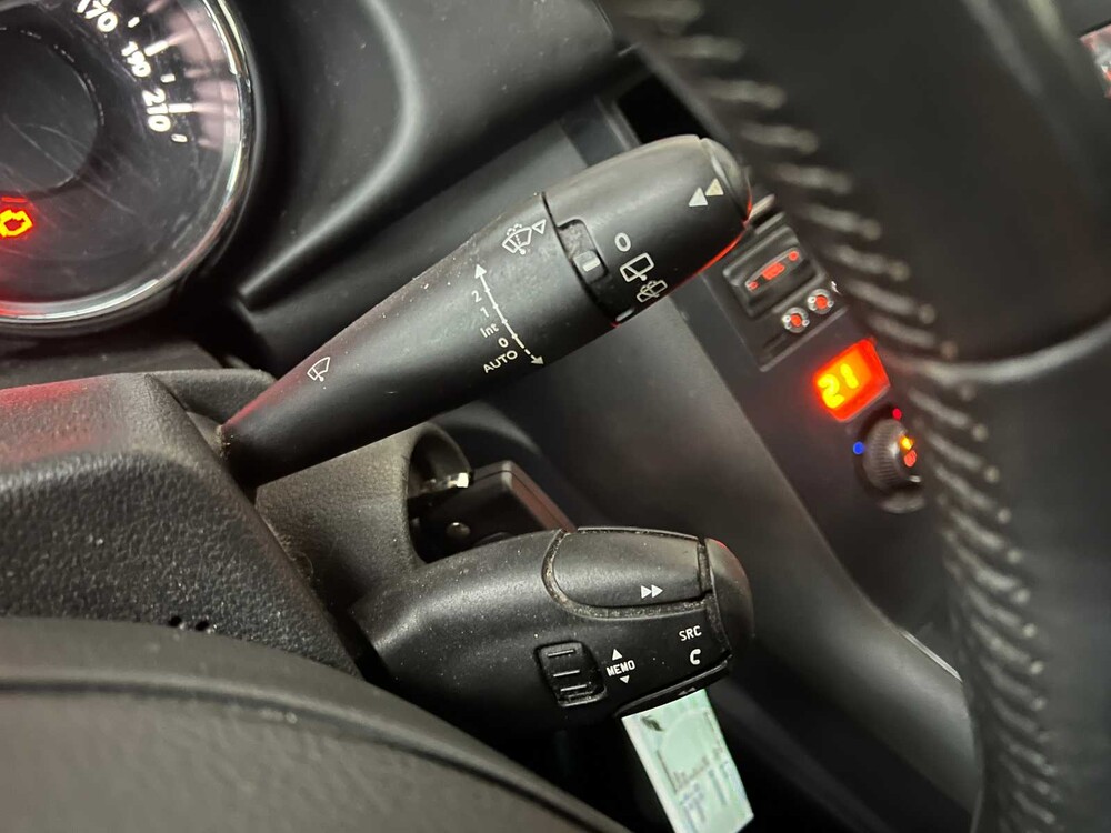 Peugeot 3008 1.6 THP ST 156PS 2011, 64-PJJ-1