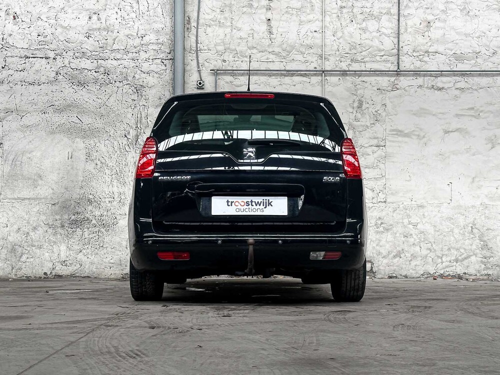 Peugeot 5008 1.6 THP Active 7p. 156PS 2012, 18-XVZ-7