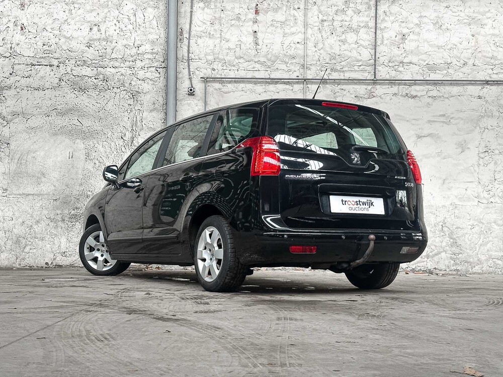 Peugeot 5008 1.6 THP Active 7p. 156PS 2012, 18-XVZ-7