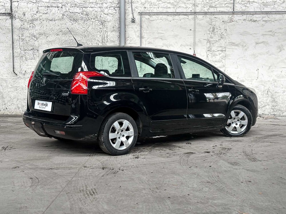 Peugeot 5008 1.6 THP Active 7p. 156PS 2012, 18-XVZ-7