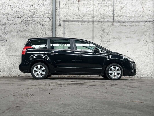 Peugeot 5008 1.6 THP Active 7p. 156hp 2012, 18-XVZ-7