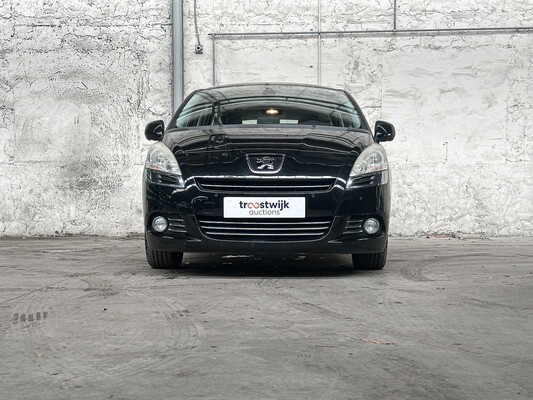 Peugeot 5008 1.6 THP Active 7p. 156hp 2012, 18-XVZ-7