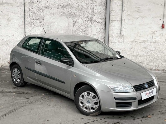 Fiat Stilo 1.2-16V Active 80hp 2003, 76-NK-LB