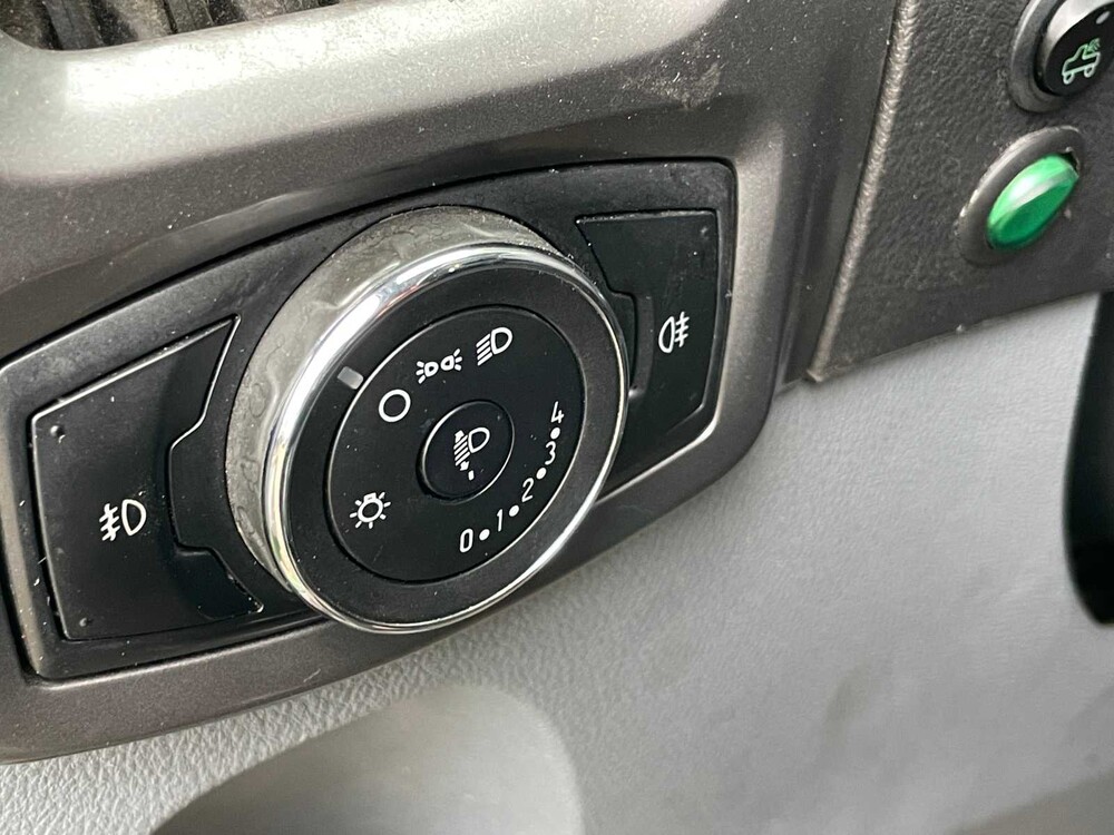 Ford Transit Custom 290 2.0 TDCI L2H1 Tr 105PS 2018, V-699-NR