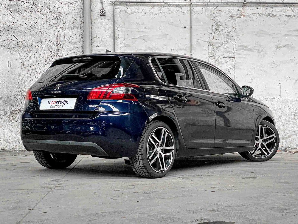 Peugeot 308 1.5 BlueHDi Blue Lease Premium 131PS 2019, XG-692-V